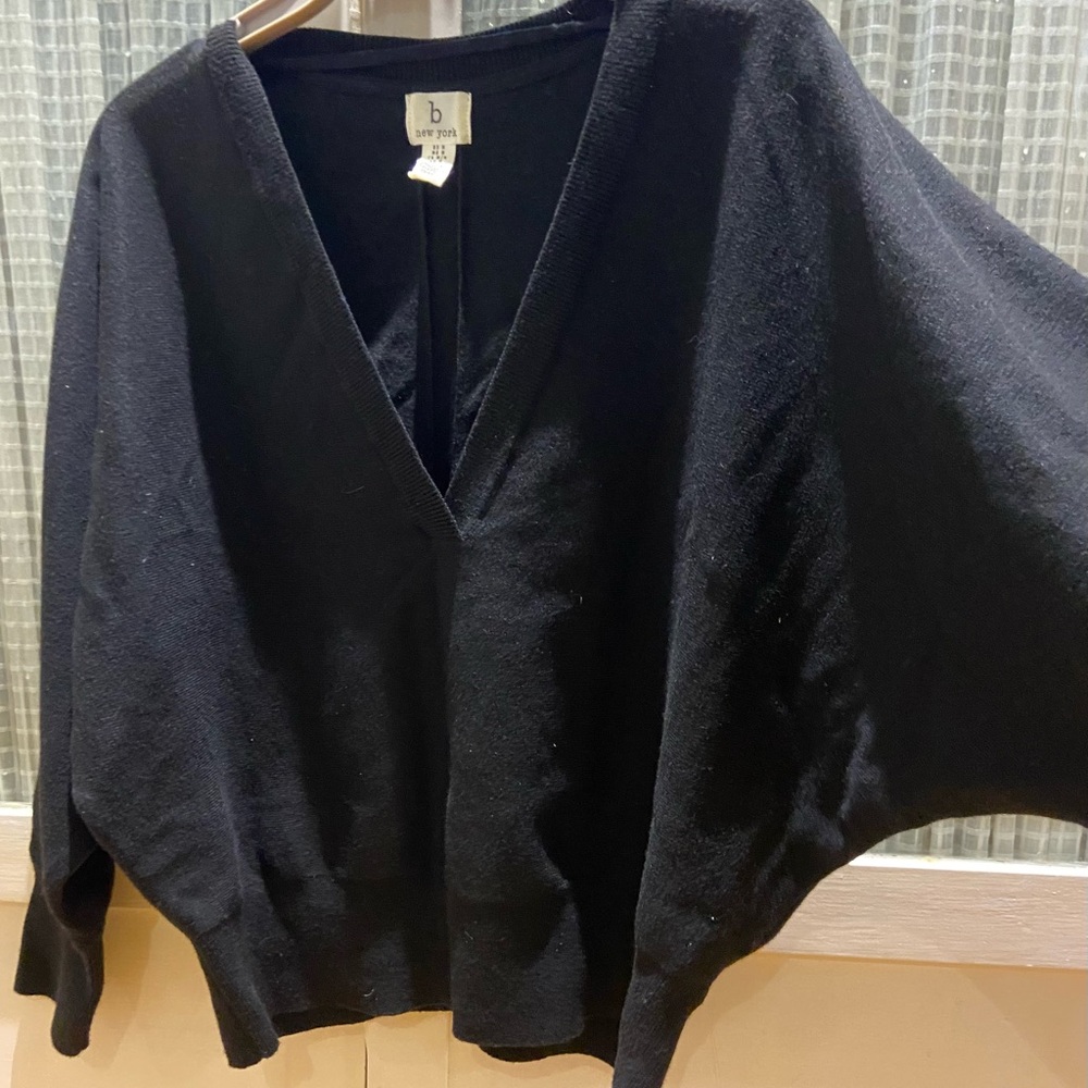 B New York Sweater